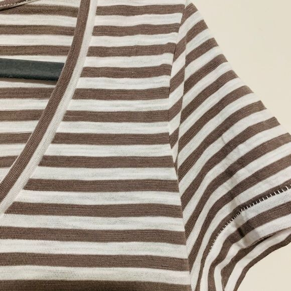 Banana Republic top striped around neckline short sleeve top size S - Picture 3 of 8